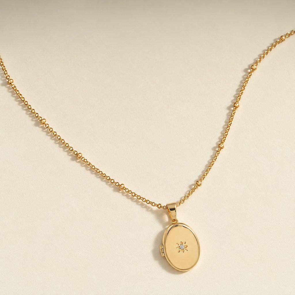Vintage Photo Locket Necklace