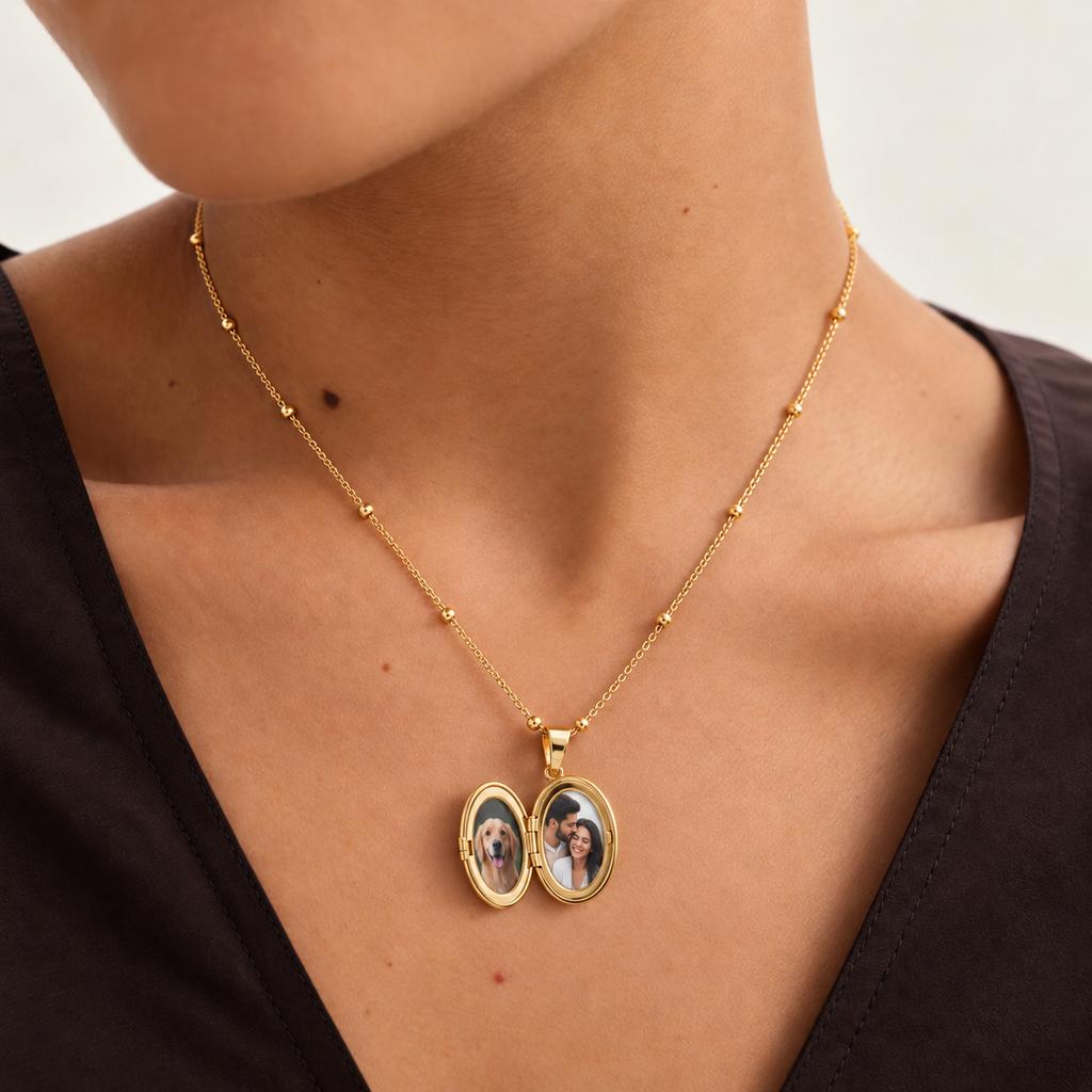 Vintage Photo Locket Necklace