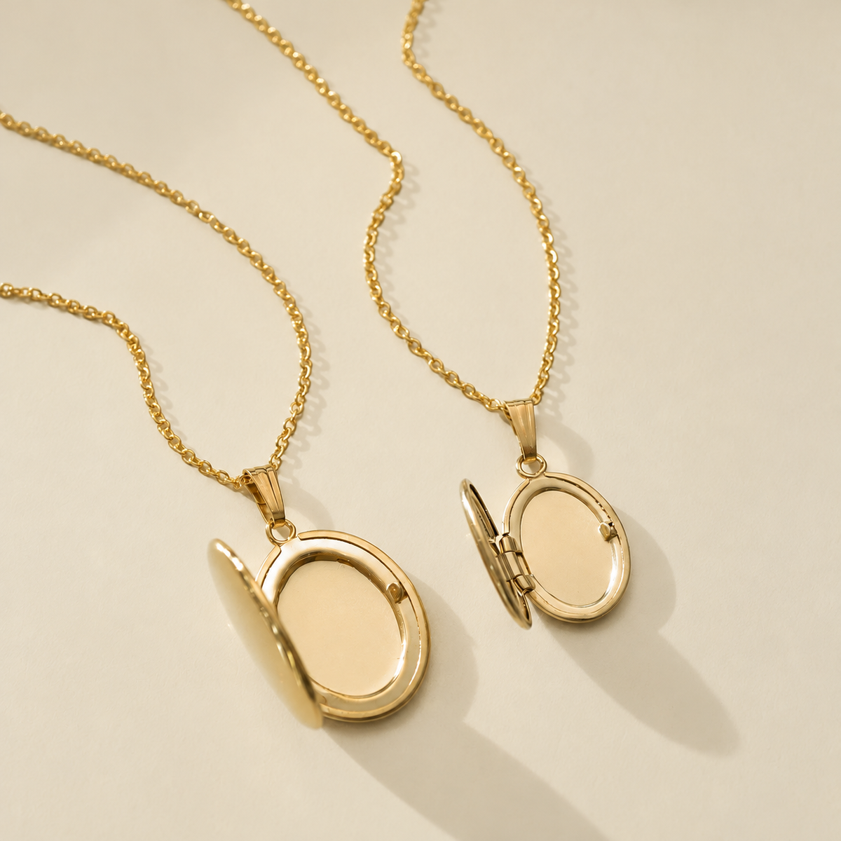 Vintage Photo Locket Necklace