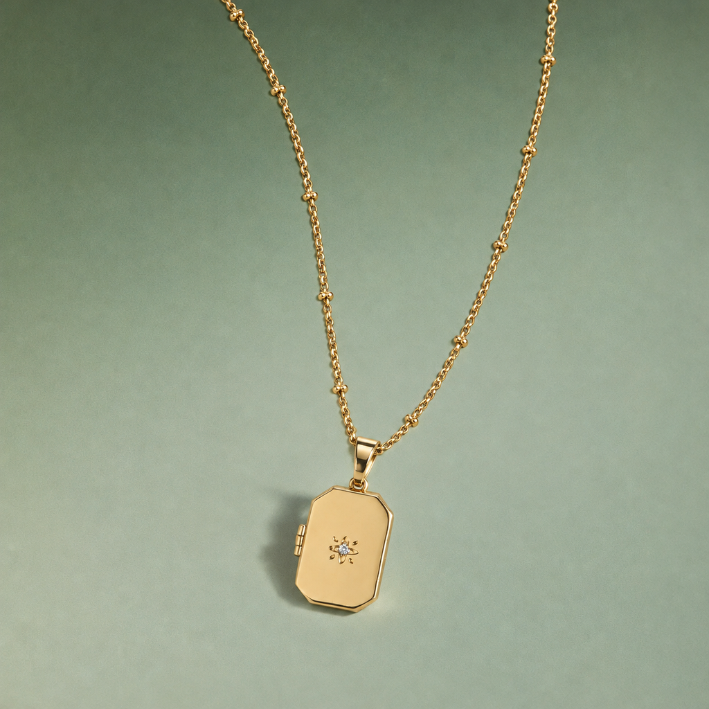 Vintage Photo Locket Necklace
