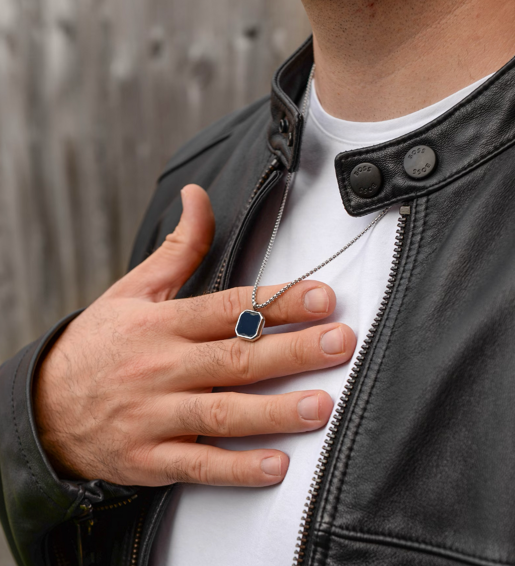 Heat-Activated Photo Necklace
