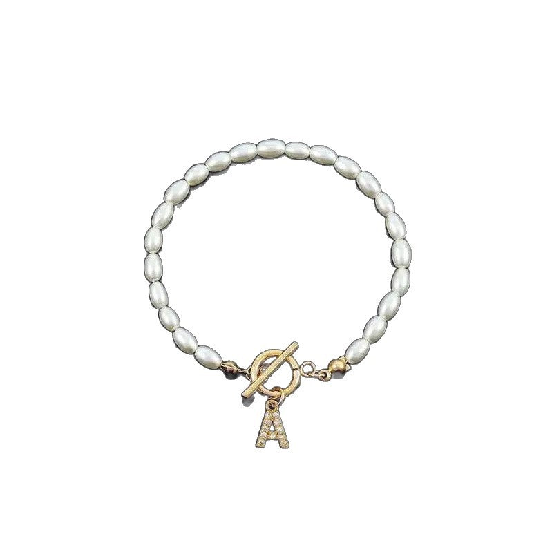 Imitation pearl bead bracelet with rhinestone twenty-six English letters, versatile style