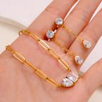 Crystal gold earring