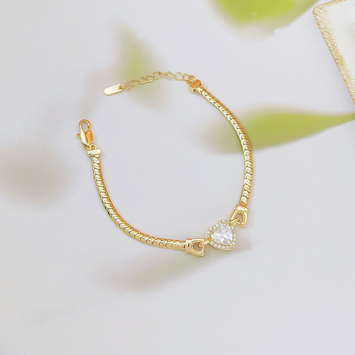 gold heart bracelet