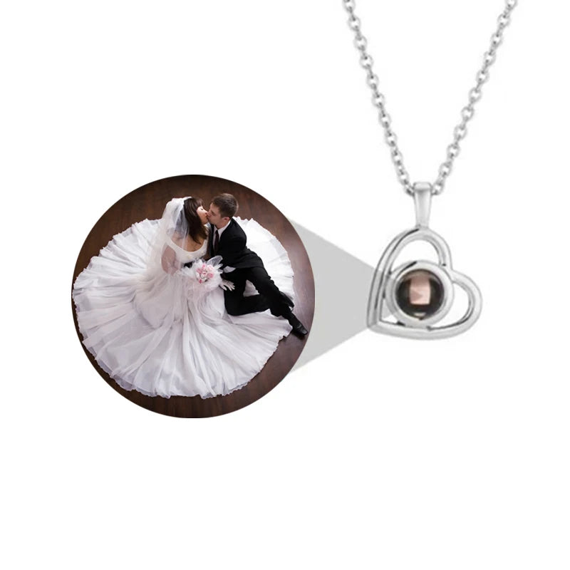 Custom Photo Projection Necklace Pendant Jewelry For Girlfriend Wife Lover Couple 2023 New In Creative Romantic Necklaces Gifts